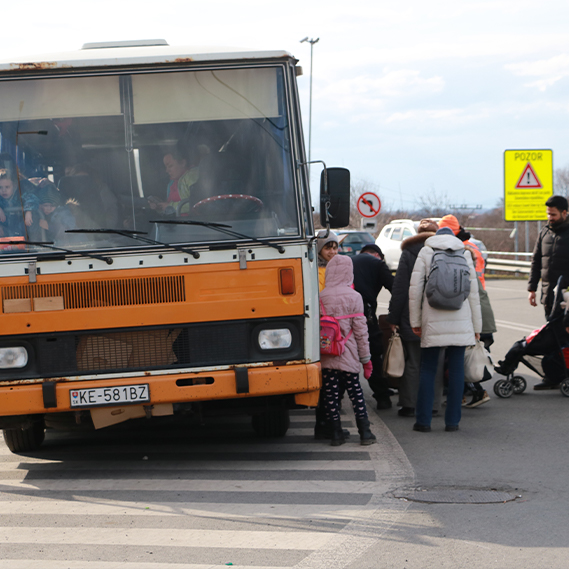 Extension Cloud Of Uncertainty Starts To Lift For Ukrainian Sisters Fleeing War 2
