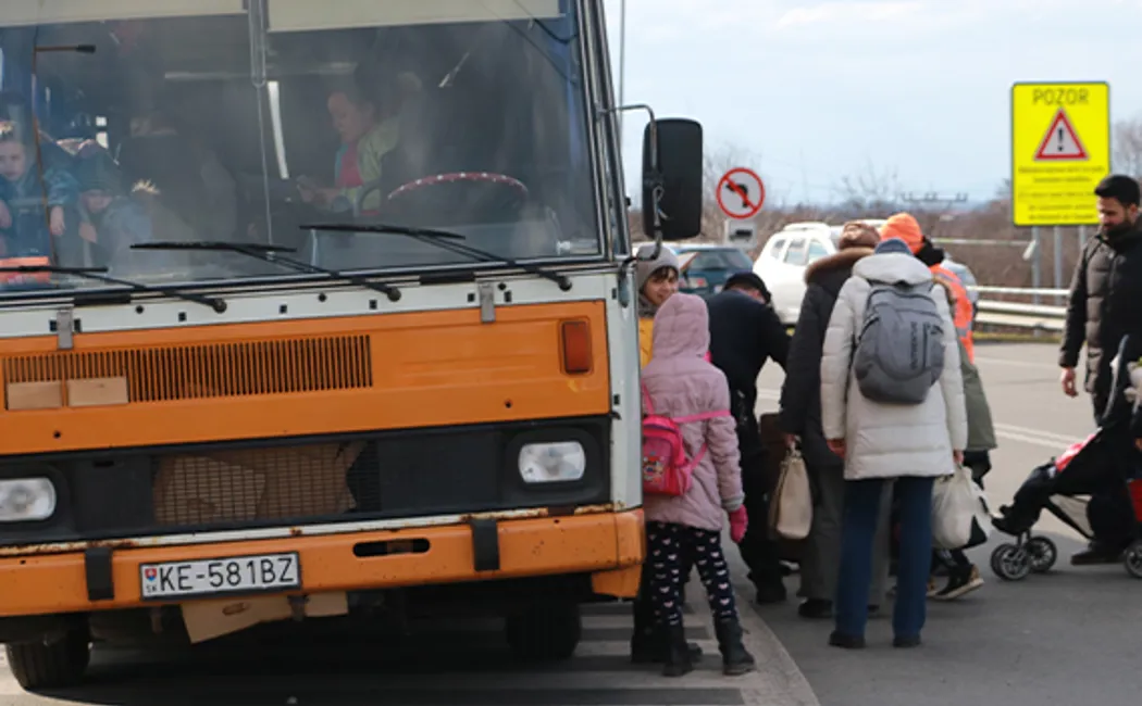 Extension Cloud Of Uncertainty Starts To Lift For Ukrainian Sisters Fleeing War 2