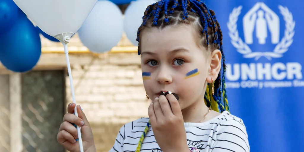 Anastasiia at an activity for displaced children in Kharkiv, organised by UNHCR’s local partner Proliska.