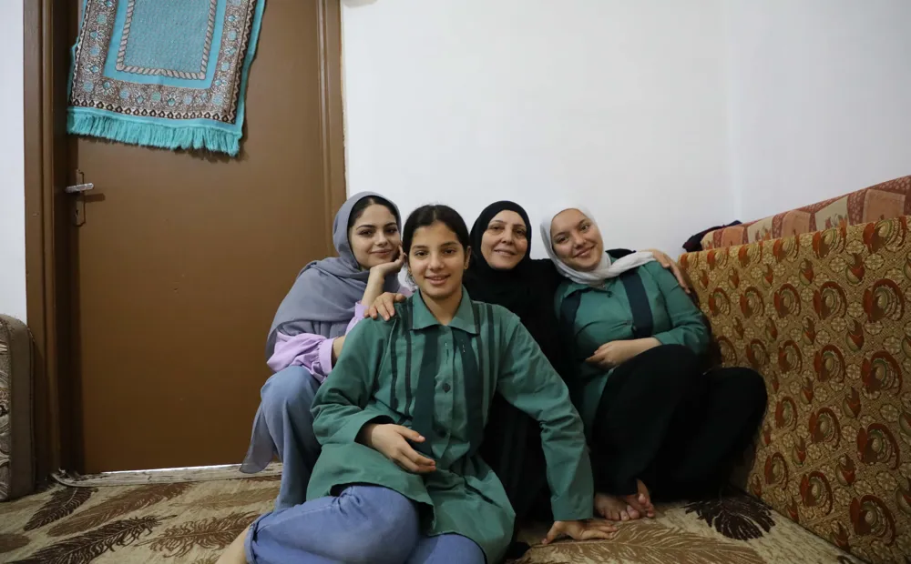 Jordan_Nabiha-Mouhiemed-and-her-daughter